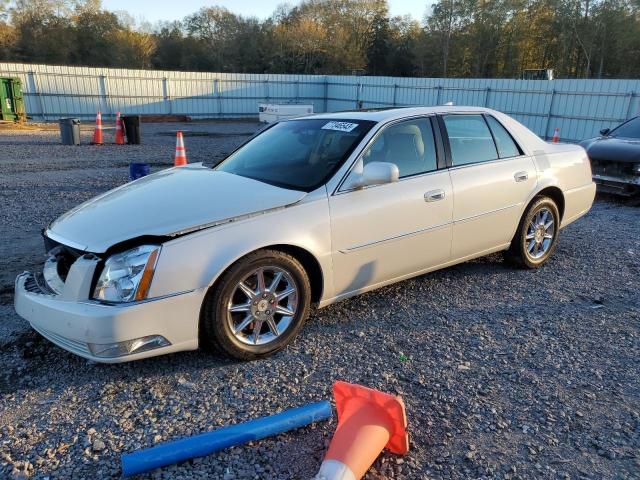 2010 Cadillac DTS Luxury Collection