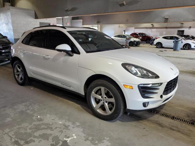 VIN WP1AA2A56JLB05373 2018 Porsche Macan no.4