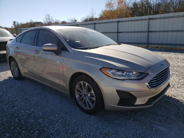 3FA6P0HD3KR213403 | 2019 FORD FUSION SE