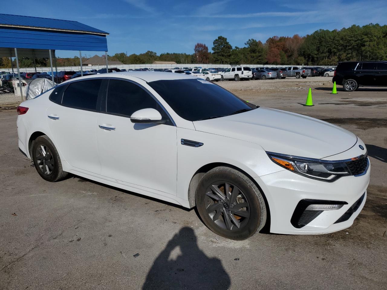 2019 Kia Optima Lx vin: 5XXGT4L37KG337320