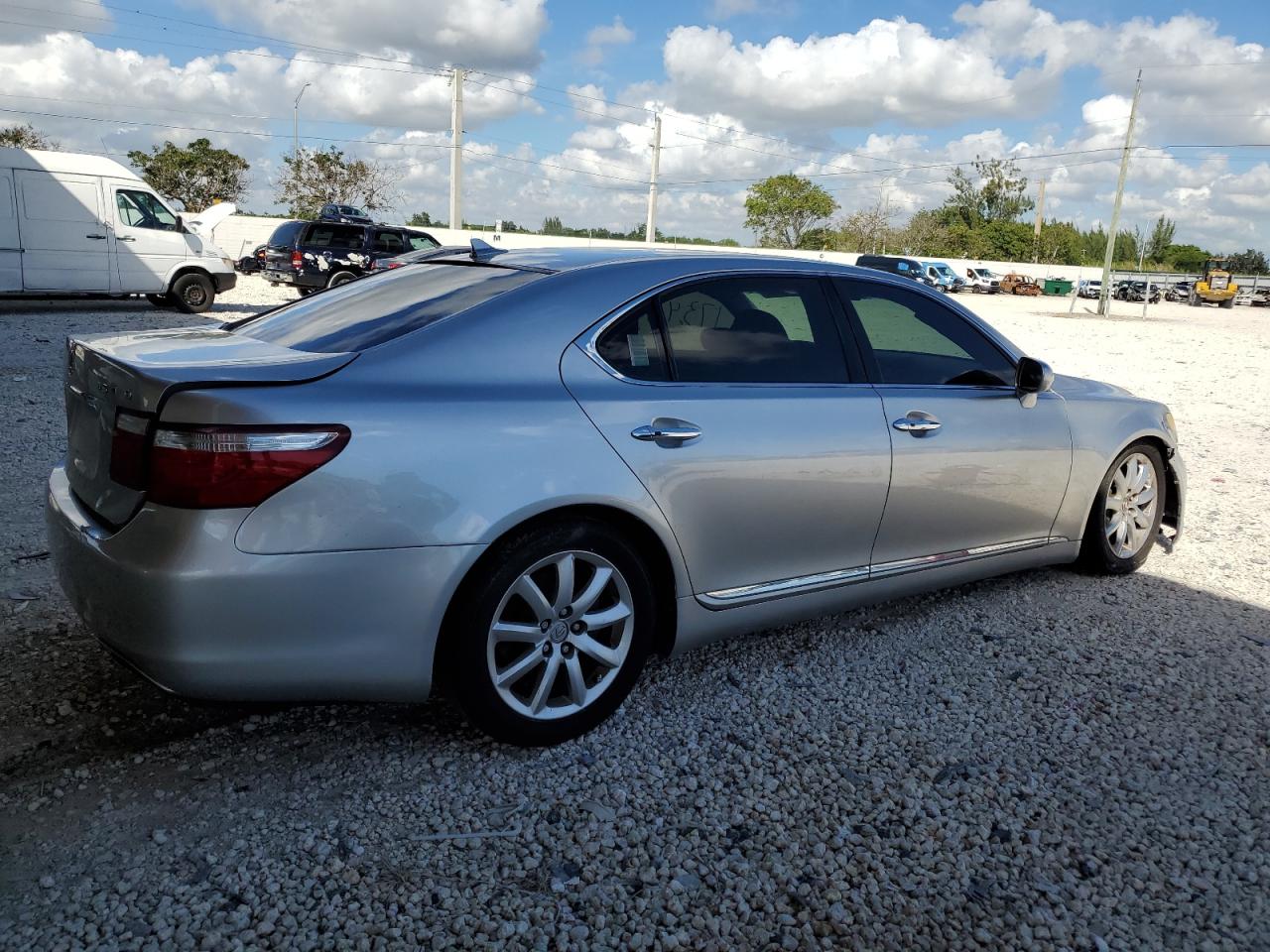 JTHGL46F275006273 2007 Lexus Ls 460L