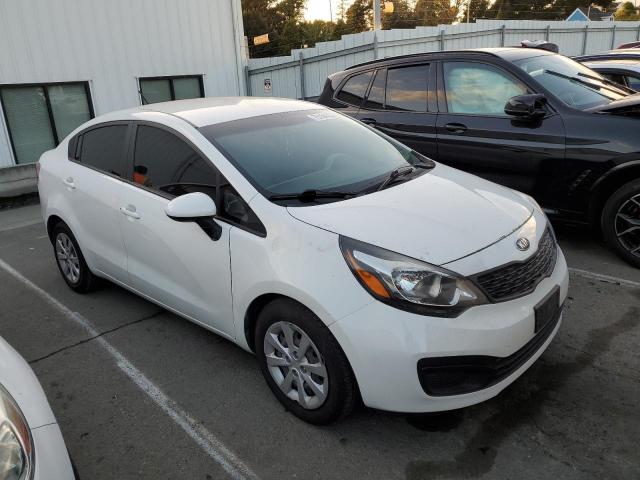 KNADM4A32F6520726 KIA RIO LX
