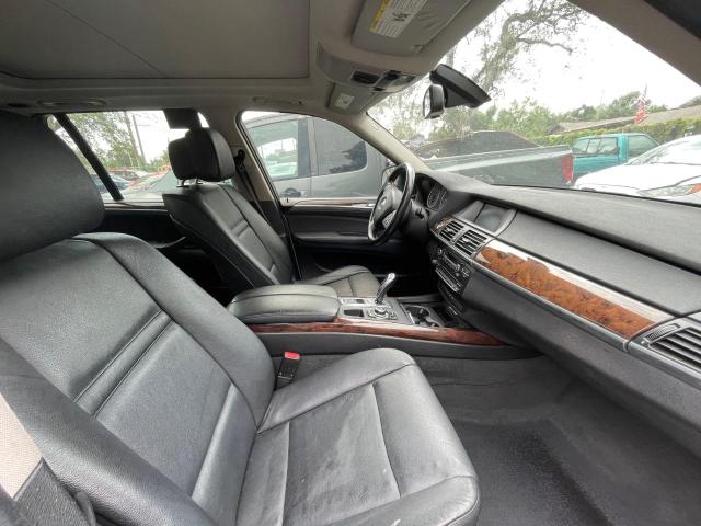 VIN: 5UXZV4C50BL408909 Auction: COPART Lot: 77256163 Location: FL - TAMPA SOUTH 5UXZV4C50BL408909 BMW X5 2011 SILVER Photo 5