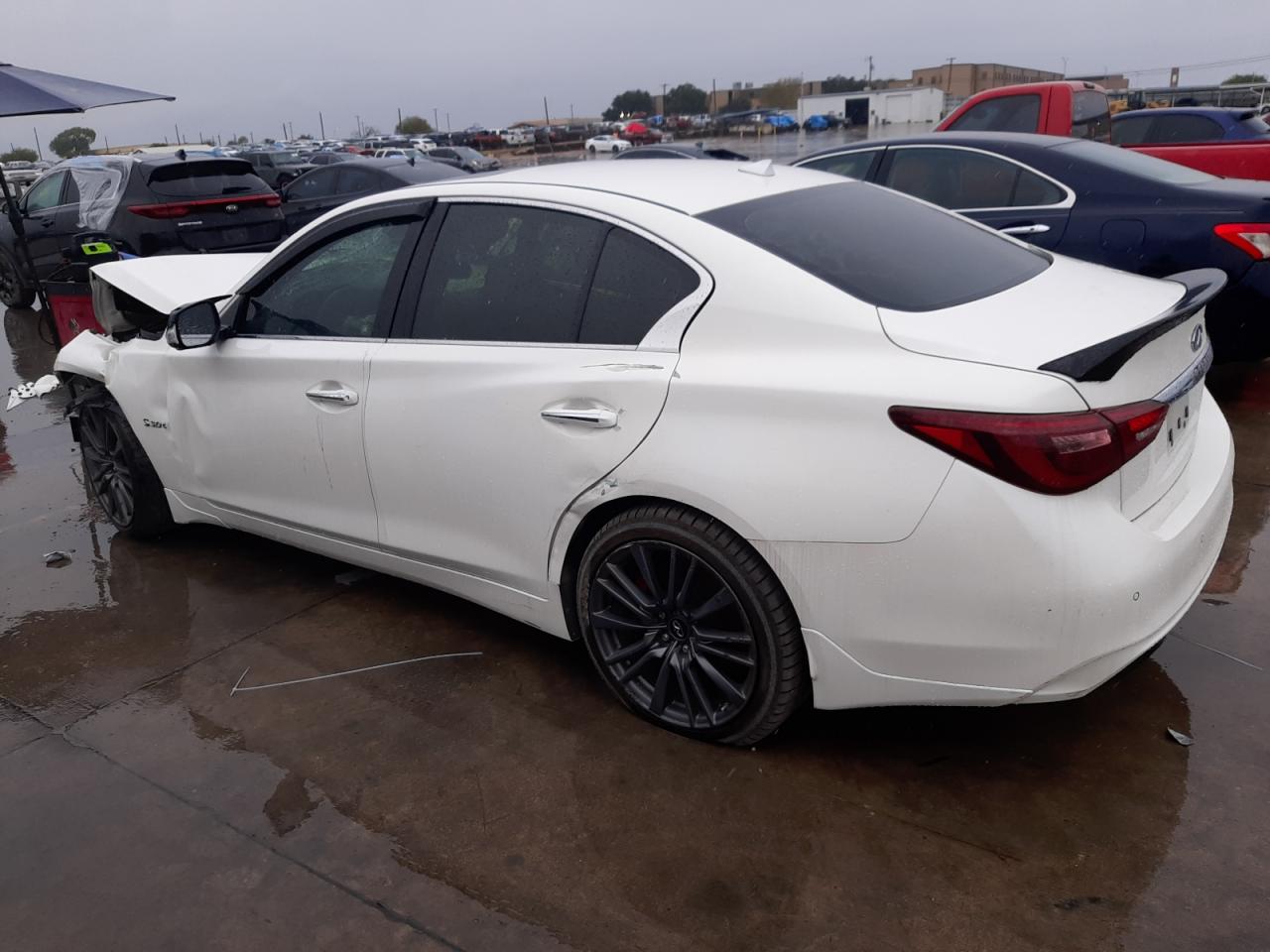 JN1FV7AP8KM760854 Infiniti Q50 RED SP 2