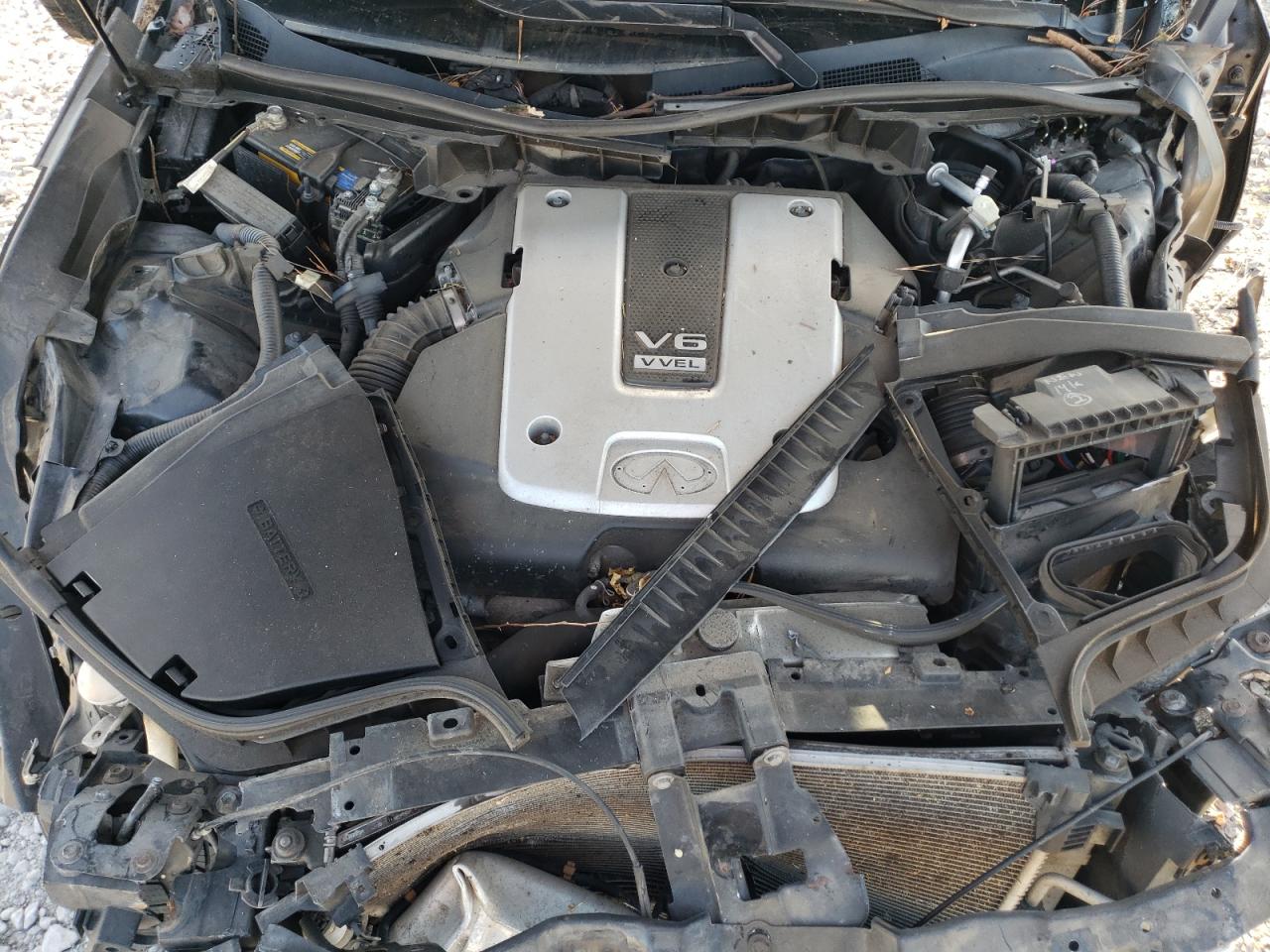 jn1by1ar8em320495 JN1BY1AR8EM320495 2014 Infiniti Q70 3.7