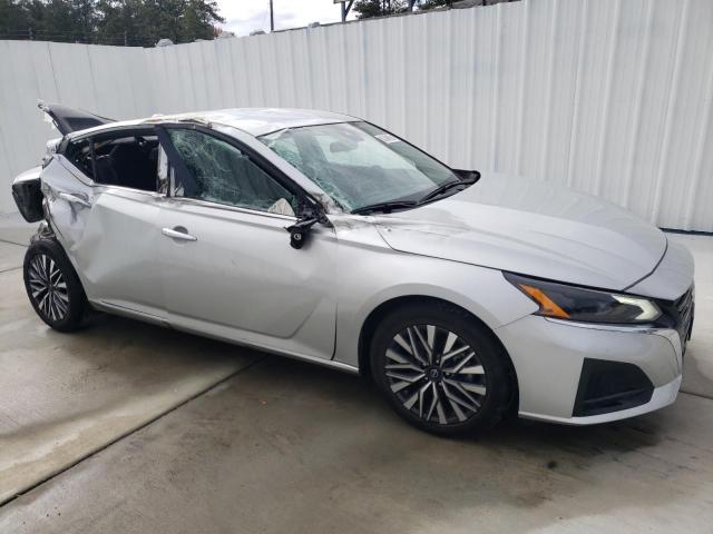 Vin: 1n4bl4dv1pn373340, lot: 76915243, nissan altima sv 20234