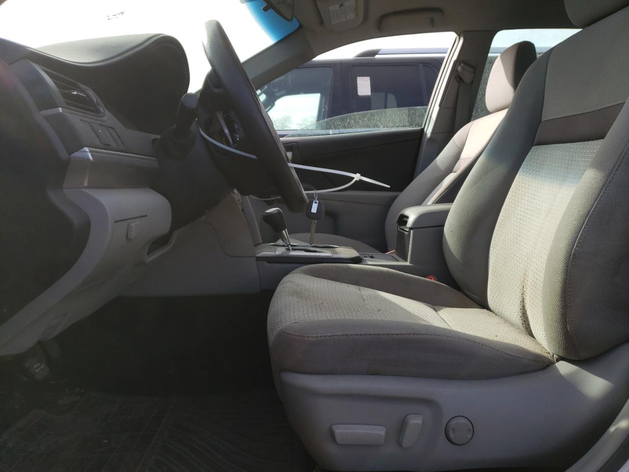 Lot #2199048027 2014 TOYOTA CAMRY L