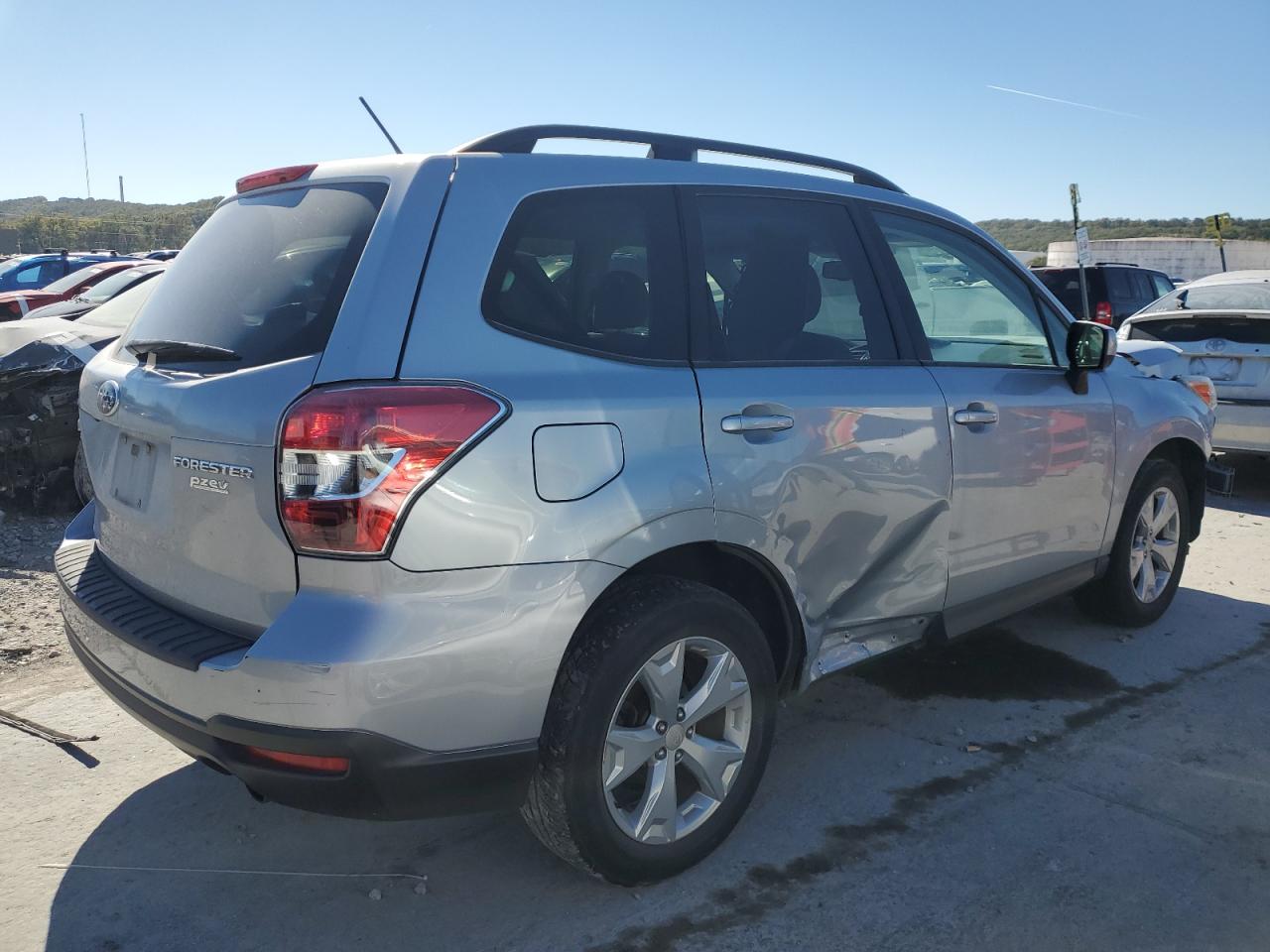 2015 Subaru Forester 2.5I Premium vin: JF2SJADC7FH485264