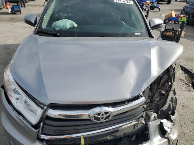 VIN 5TDKKRFH2GS187219 2016 TOYOTA HIGHLANDER no.12