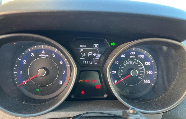 5NPDH4AE2EH508251 Hyundai ELANTRA SE