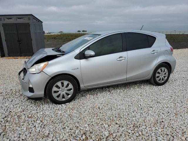 2013 Toyota Prius c 