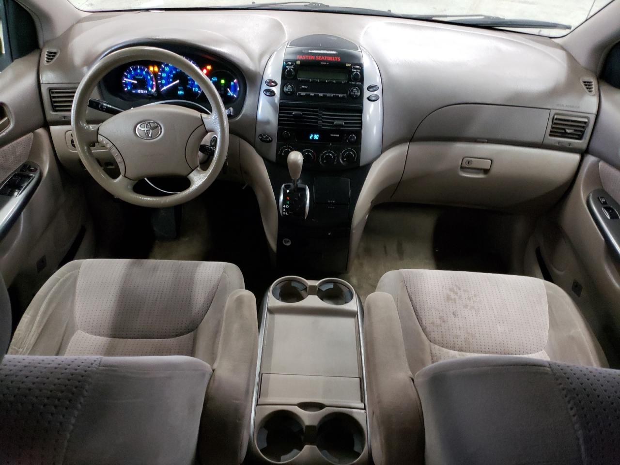 5tdbk23c98s019904 5TDBK23C98S019904 2008 Toyota Sienna Le