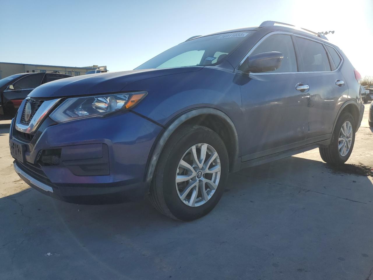 2018 Nissan Rogue S vin: KNMAT2MV3JP533059