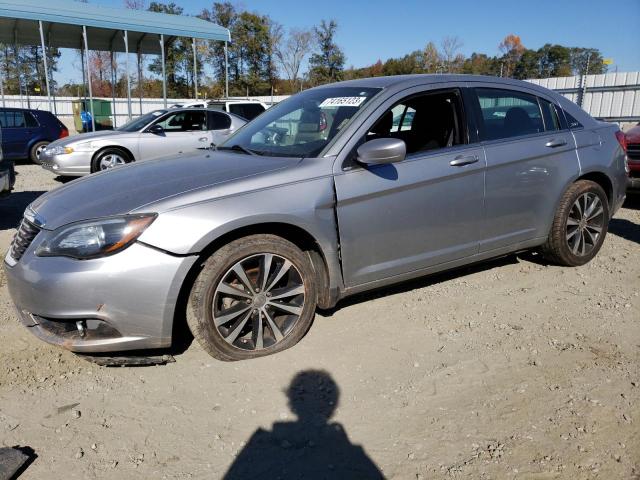 2014 Chrysler 200 Touring