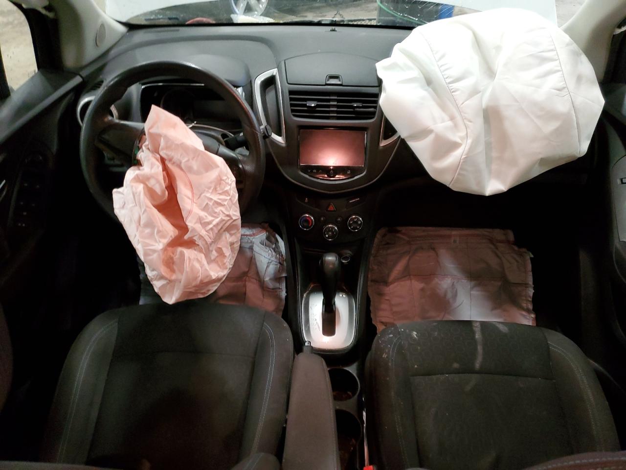 KL7CJKSB1FB246456 2015 Chevrolet Trax Ls