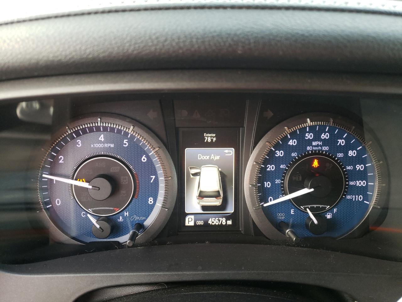 VIN: 5TDYK3DC4GS732447 2016 TOYOTA All Models