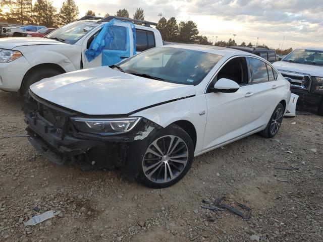 2018 Buick Regal 