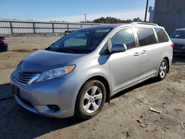 2015 Toyota Sienna LE