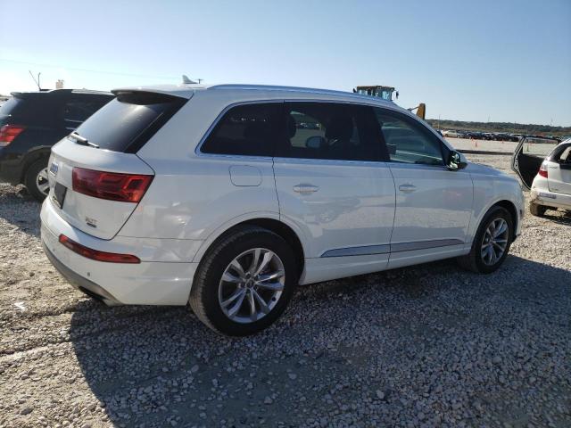 WA1LAAF73HD040348 2017 AUDI Q7, photo no. 3