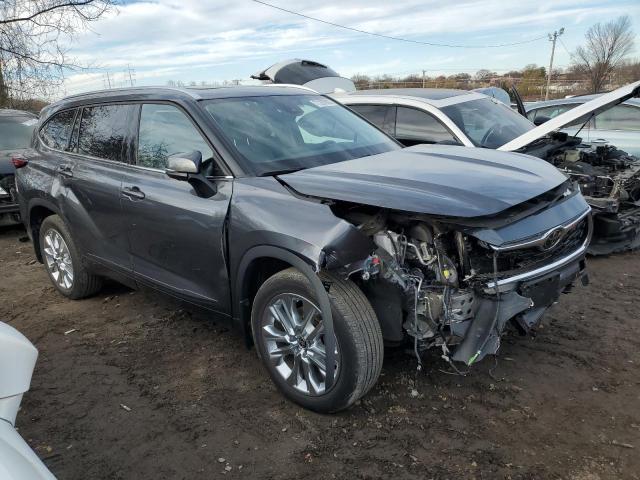 VIN 5TDDZRBH2LS016054 2020 Toyota Highlander, Limited no.4