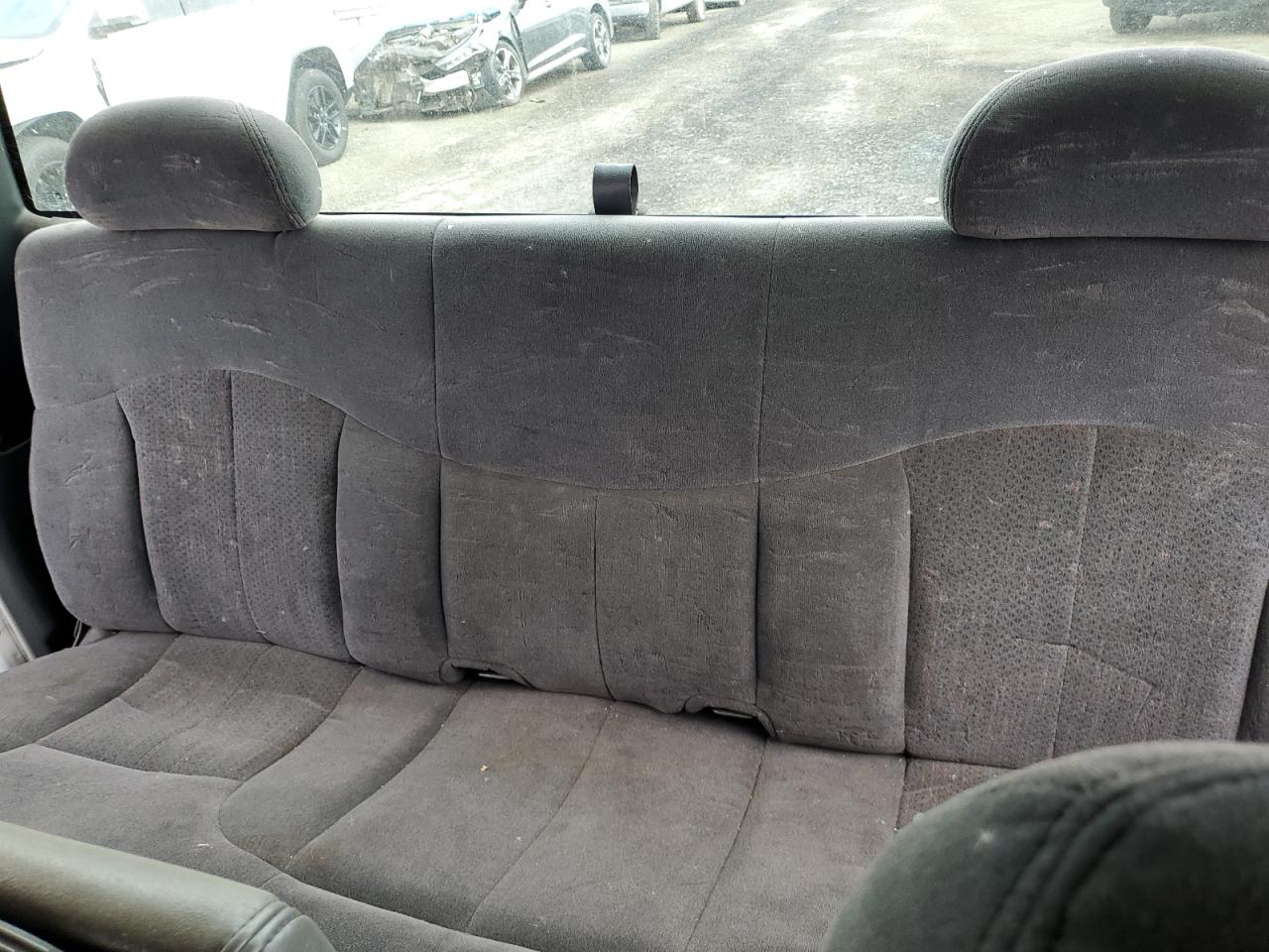 1GCEC19V62Z326837 2002 Chevrolet Silverado C1500