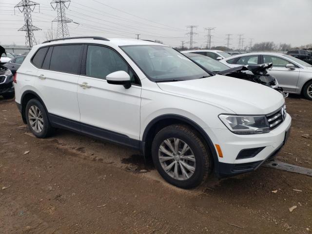 3VV0B7AX2JM068234 | 2018 Volkswagen tiguan s