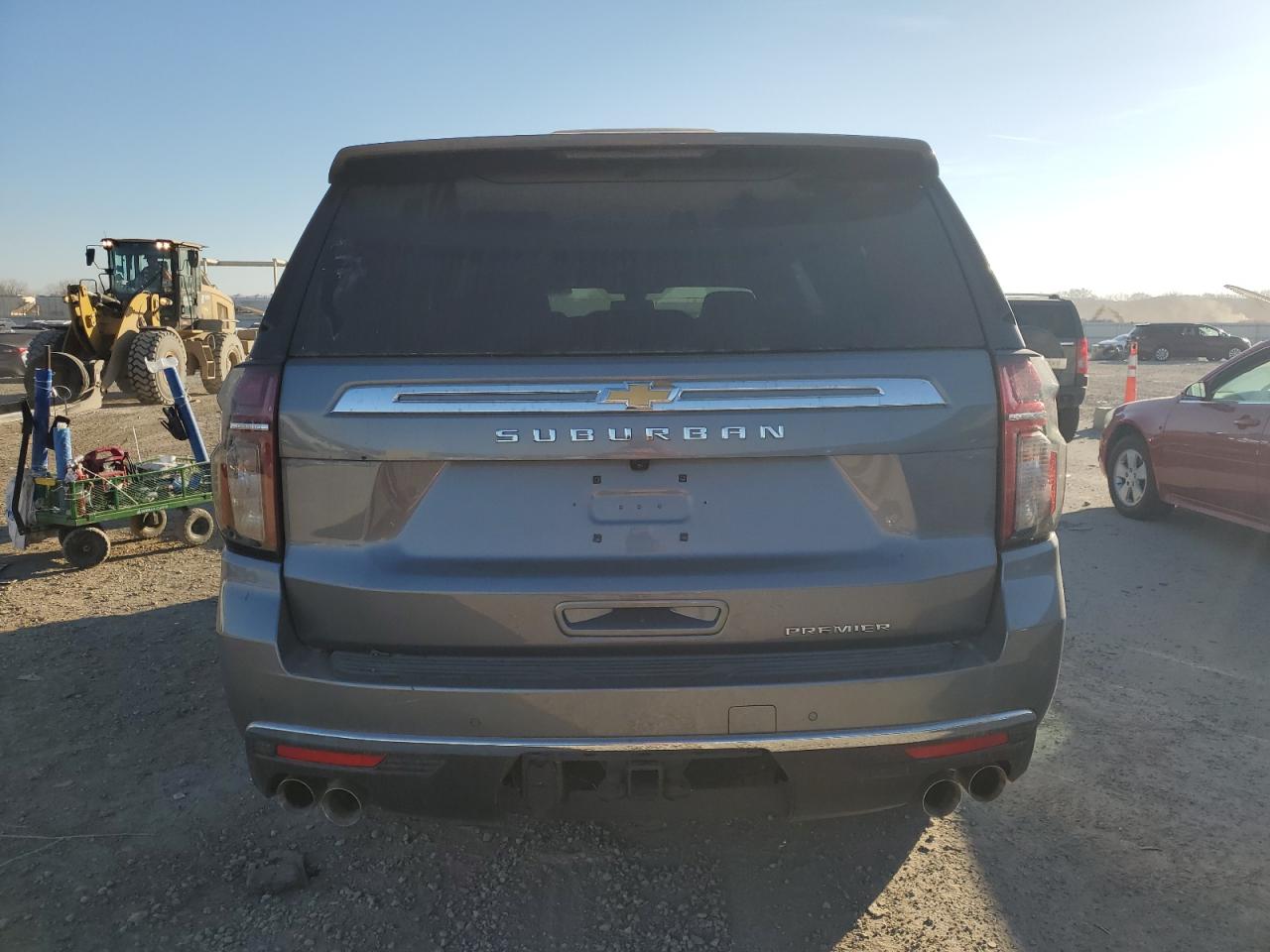 1GNSKFKD0NR156801 2022 Chevrolet Suburban Premier