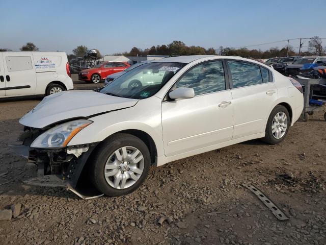 2011 Nissan Altima Base