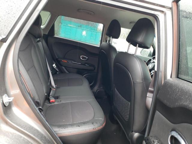 KNDJX3AAXJ7574218 KIA Soul !