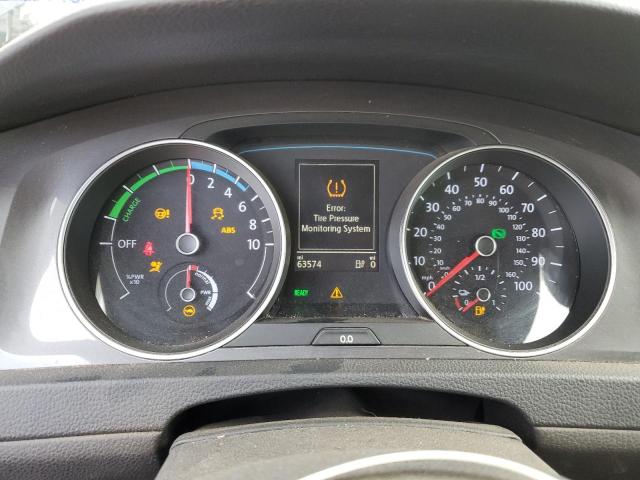 2016 VOLKSWAGEN E-GOLF SE - WVWKP7AUXGW913225