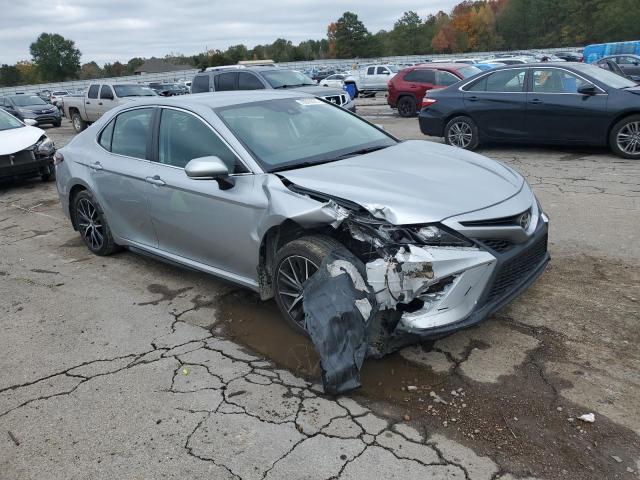 4T1G11AK6NU644132 | 2022 TOYOTA CAMRY SE