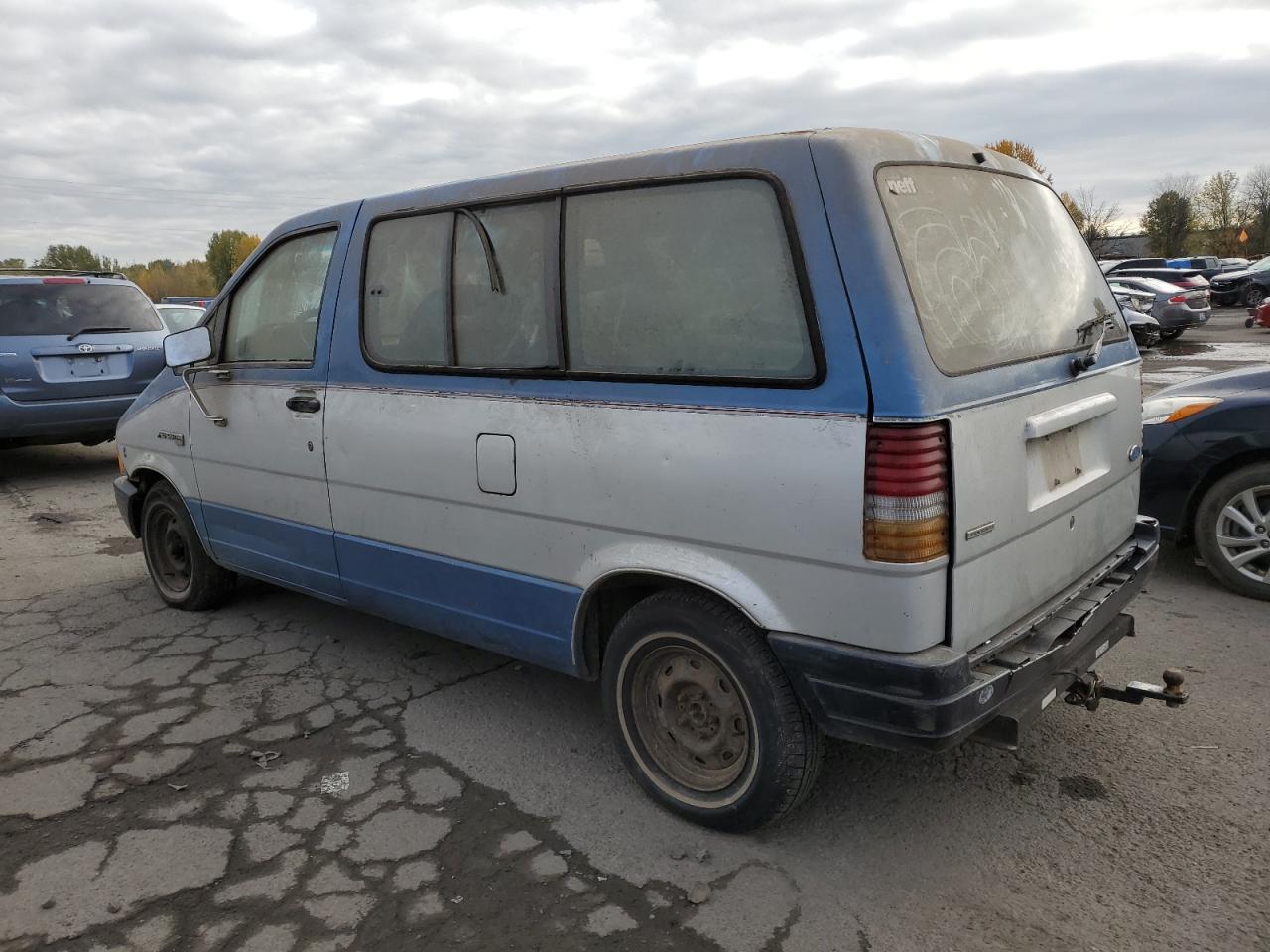 1FMCA11U6GZB42811 1986 Ford Aerostar 1FMCA11U6GZB42811 1986 Ford Aerostar