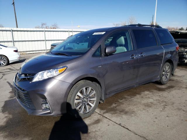 2019 Toyota Sienna XLE