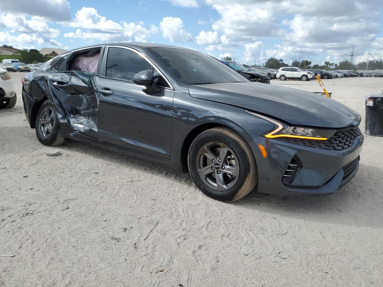 2023 Kia K5 Lxs vin: 5XXG14J28PG199780