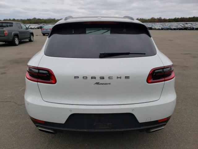 VIN WP1AA2A55HLB09084 2017 Porsche Macan no.6