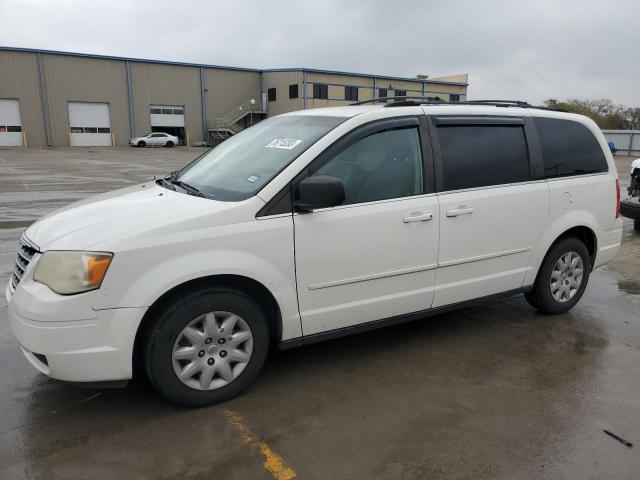 2010 Chrysler Town & Country LX