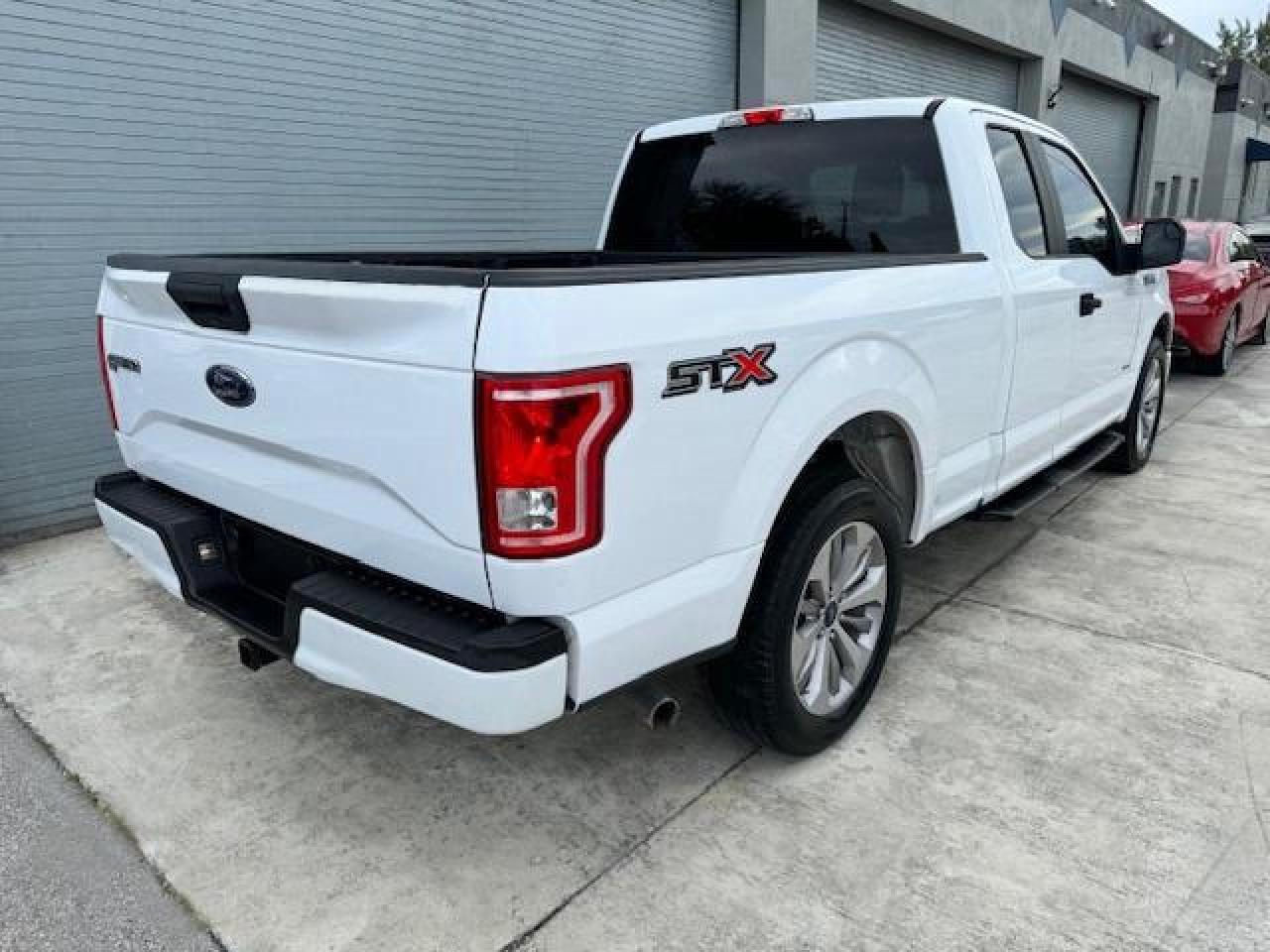 1FTEX1CP4HKC15817 2017 Ford F150 Super Cab