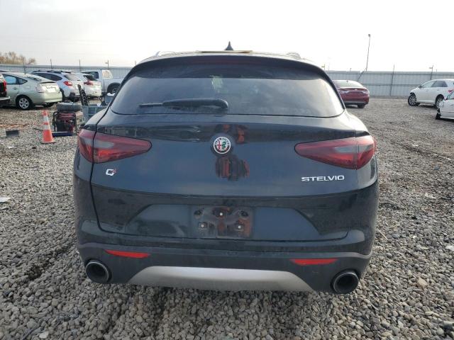 ZASFAKAN5J7B86583 | 2018 ALFA ROMEO STELVIO