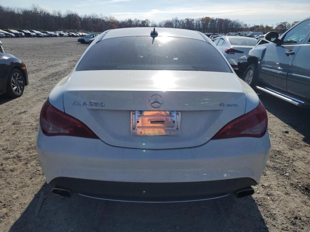 WDDSJ4GB2GN362998 Mercedes-Benz CLA 250 4MATIC