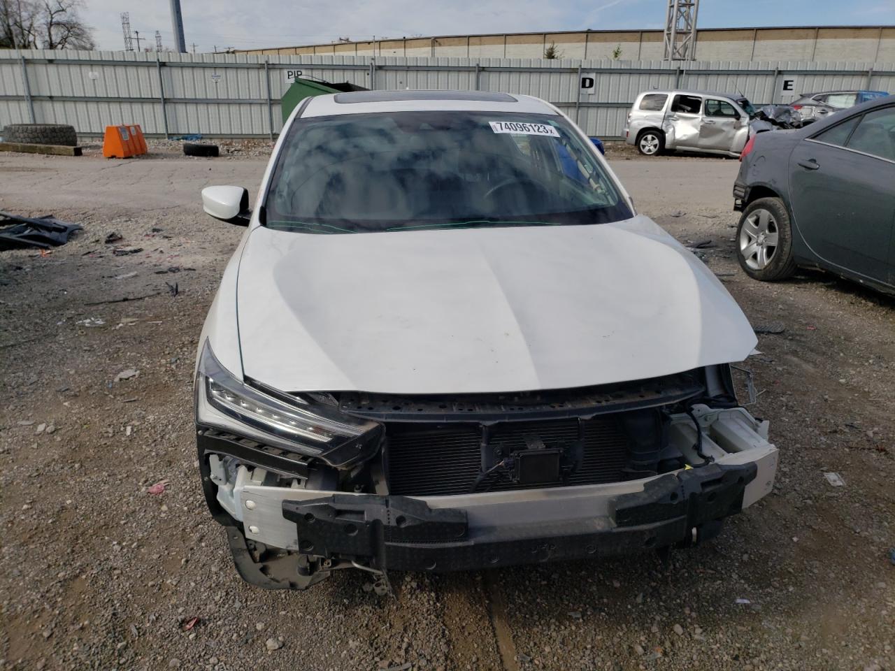 19UDE2F72KA008019 Acura ILX PREMIU 5