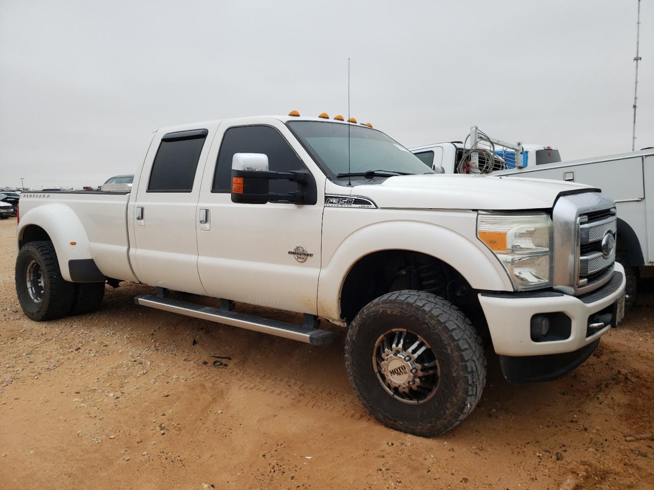 2016 Ford F350 Super Duty vin: 1FT8W3DT9GEB14227