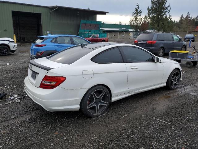WDDGJ4HB9FG369342 Mercedes-Benz C 250