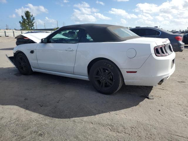 Vin: 1zvbp8em5e5306830, lot: 76647993, ford all models 20142