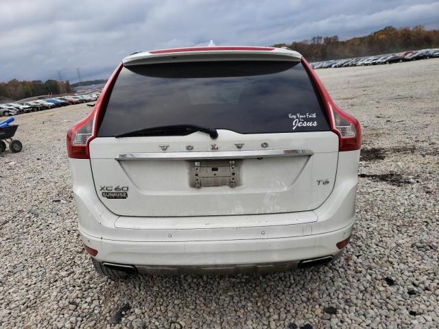 2016 VOLVO XC60 T6 PL - YV449MDM9G2878663