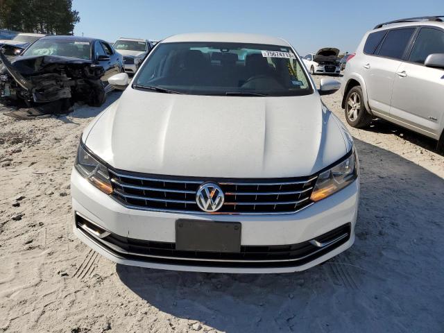 2016 VOLKSWAGEN PASSAT S - 1VWAS7A33GC040207