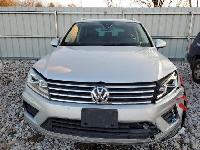 WVGEF9BP8GD010504 | 2016 Volkswagen touareg sport