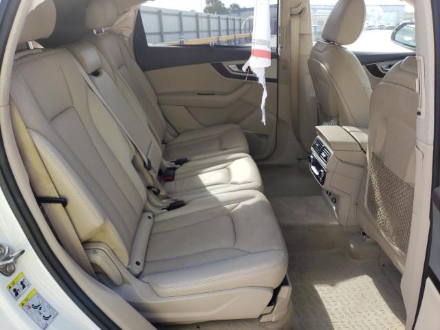 VIN WA1LHAF72KD025455 2019 Audi Q7, Premium Plus no.10