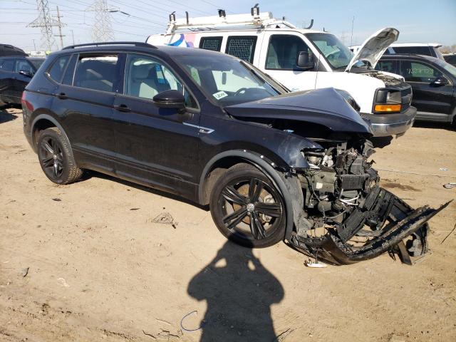 3VV3B7AX6KM136131 Volkswagen Tiguan SE 4