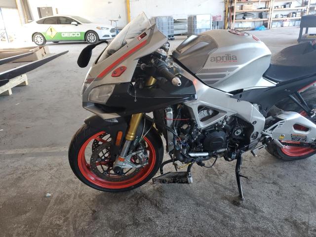 2011 APRILIA RSV4 R-FAC - ZD4RKU000BS000083