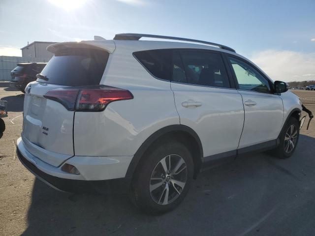 2T3RFREV2JW838154 | 2018 TOYOTA RAV4 ADVEN